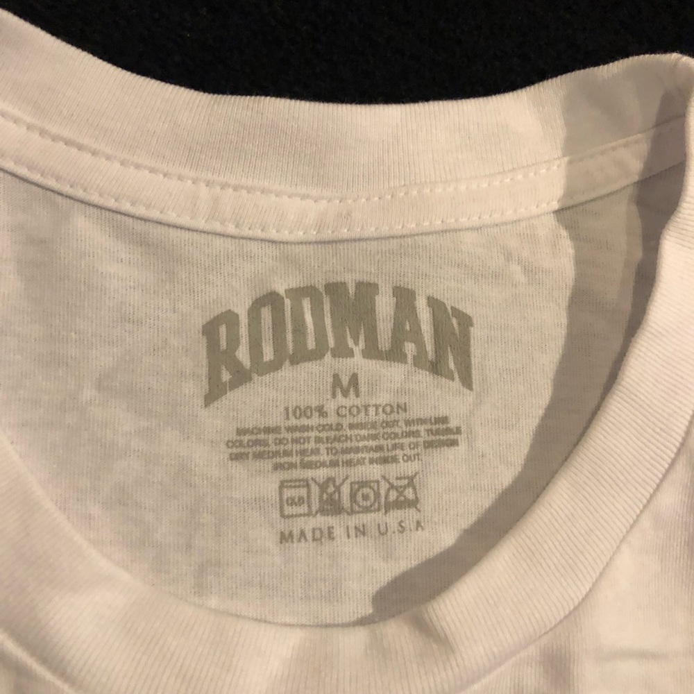 Dennis Rodman Chicago Bulls Graphic T-Shirt - Picture 4 of 4